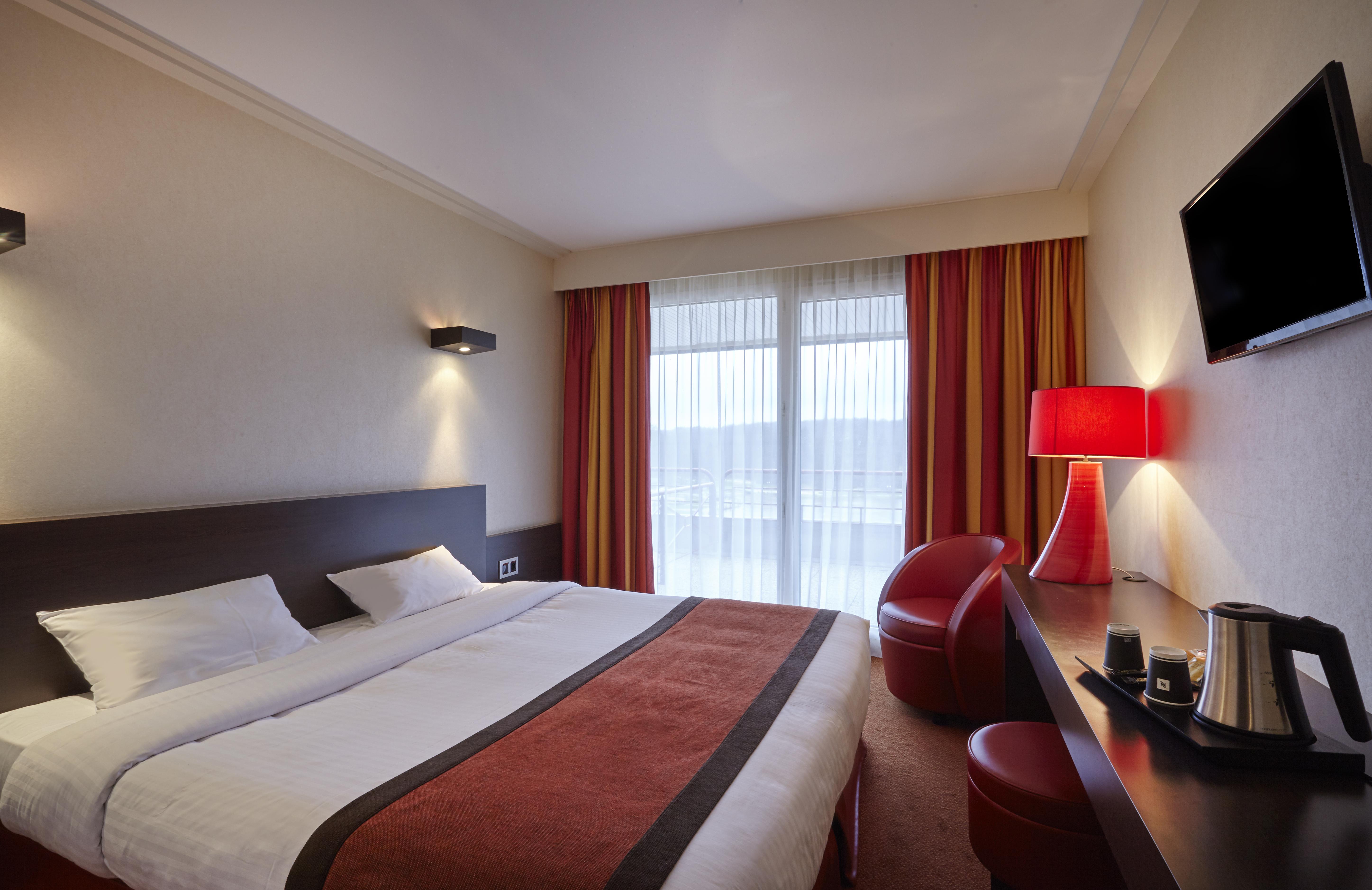 Hotel Spa Du Beryl Bagnoles de l'Orne Normandie Zewnętrze zdjęcie