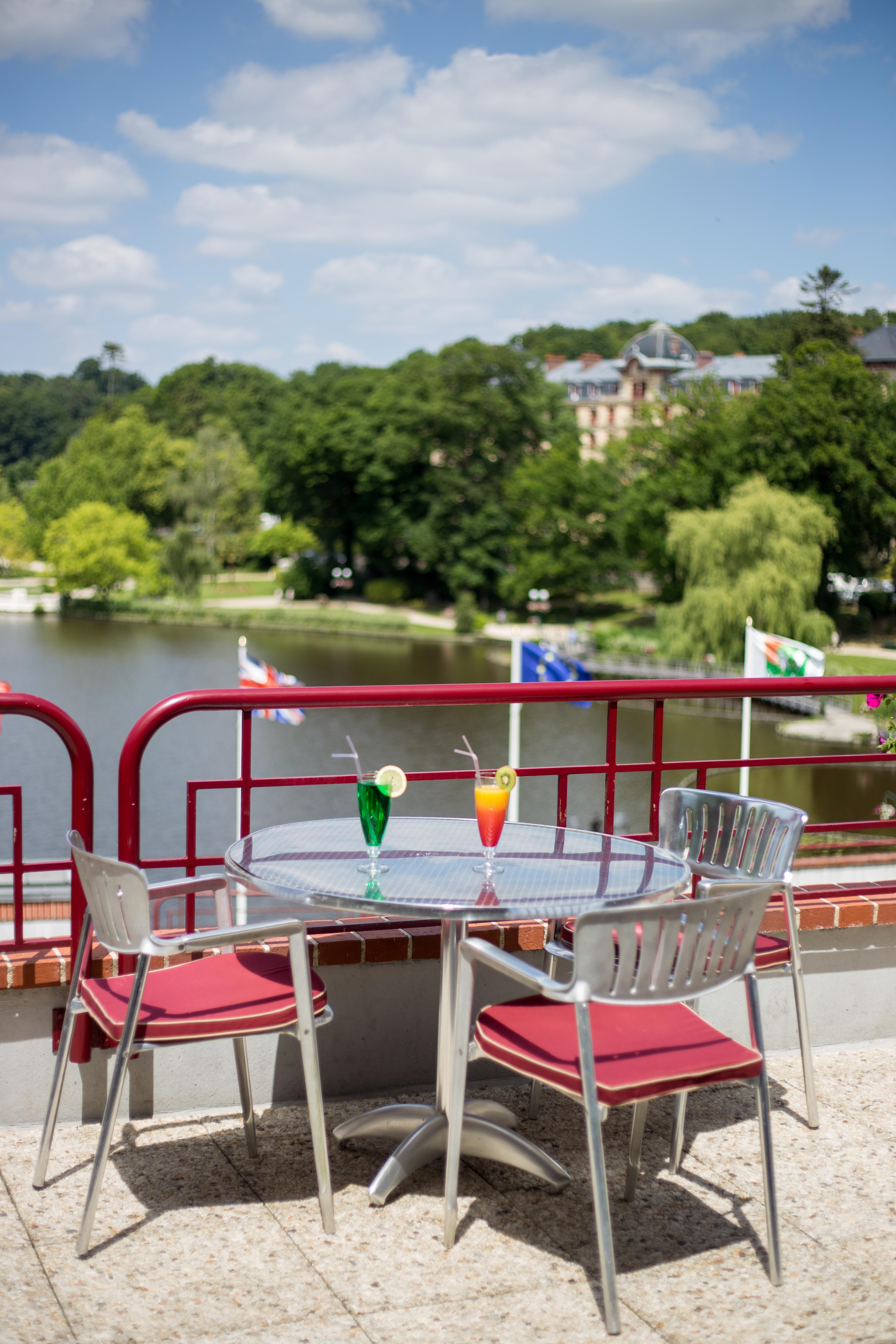 Hotel Spa Du Beryl Bagnoles de l'Orne Normandie Zewnętrze zdjęcie