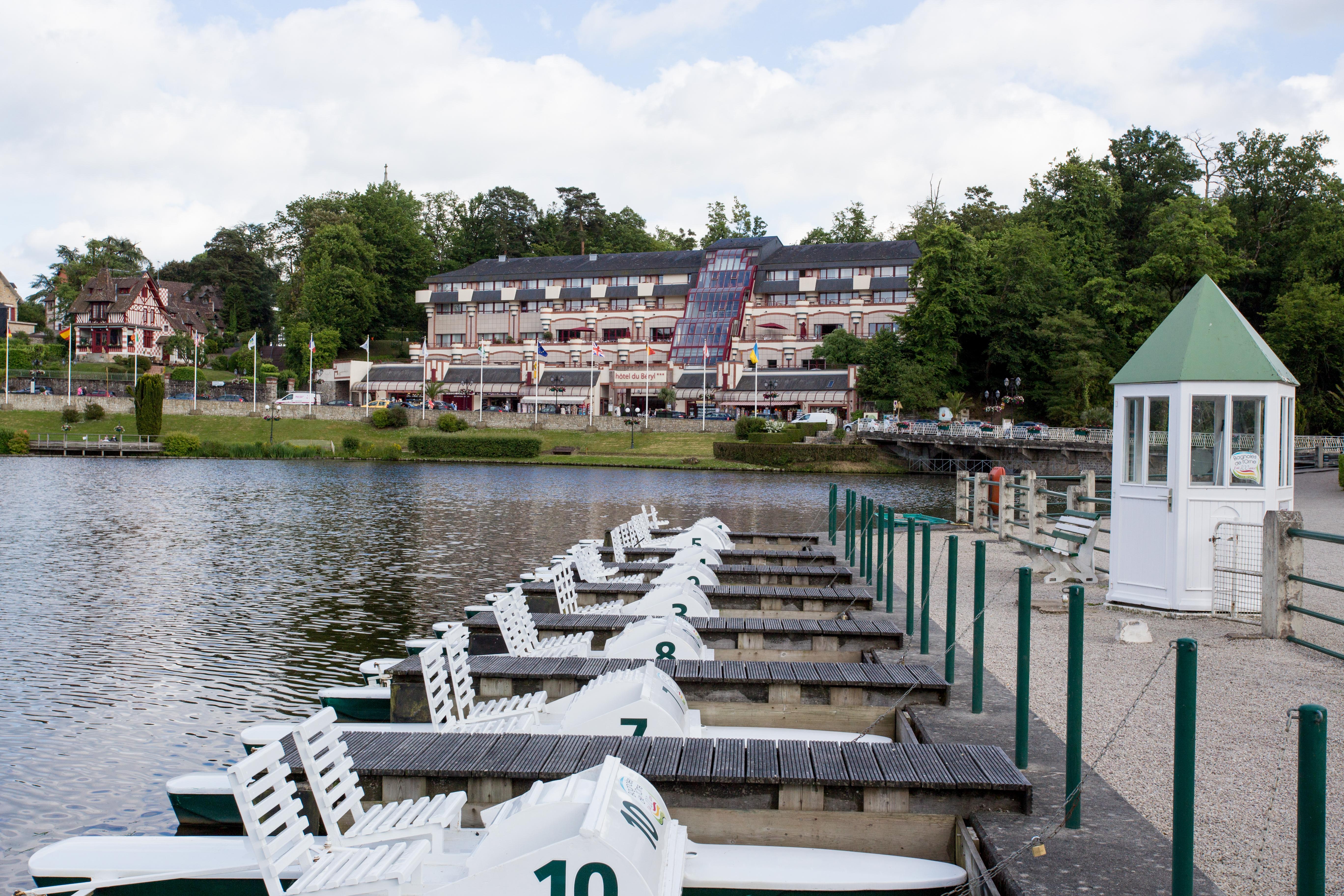 Hotel Spa Du Beryl Bagnoles de l'Orne Normandie Zewnętrze zdjęcie