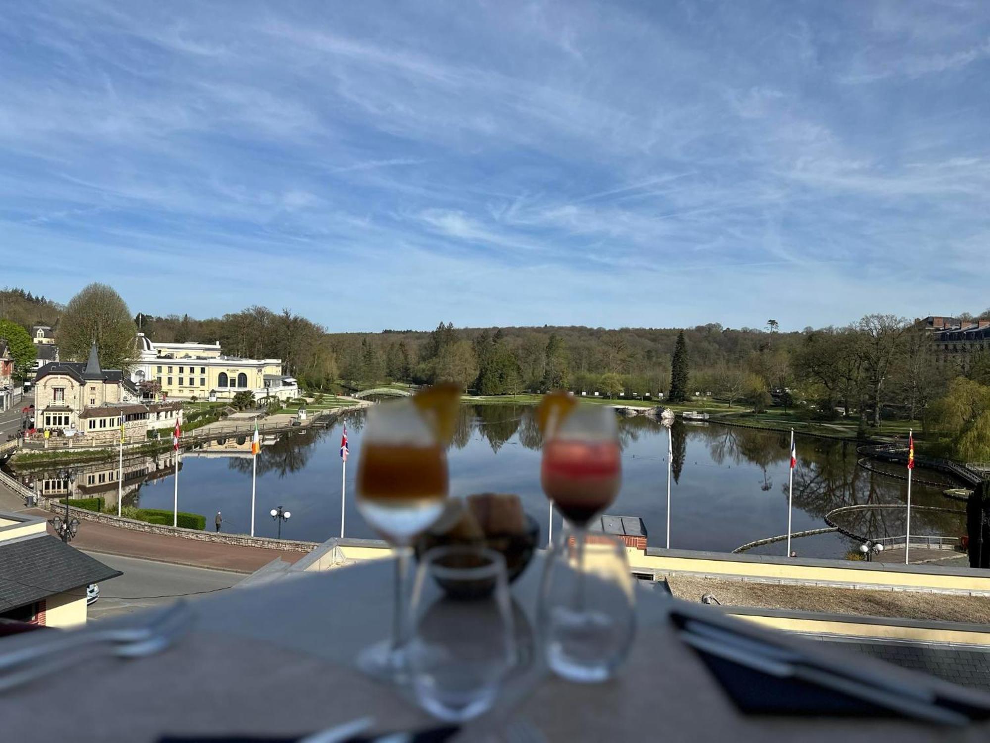 Hotel Spa Du Beryl Bagnoles de l'Orne Normandie Zewnętrze zdjęcie