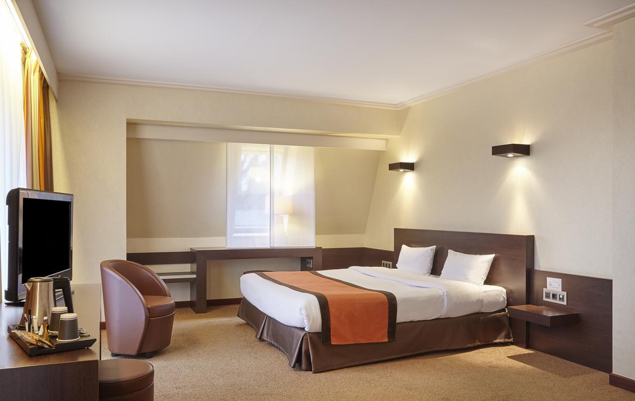 Hotel Spa Du Beryl Bagnoles de l'Orne Normandie Zewnętrze zdjęcie