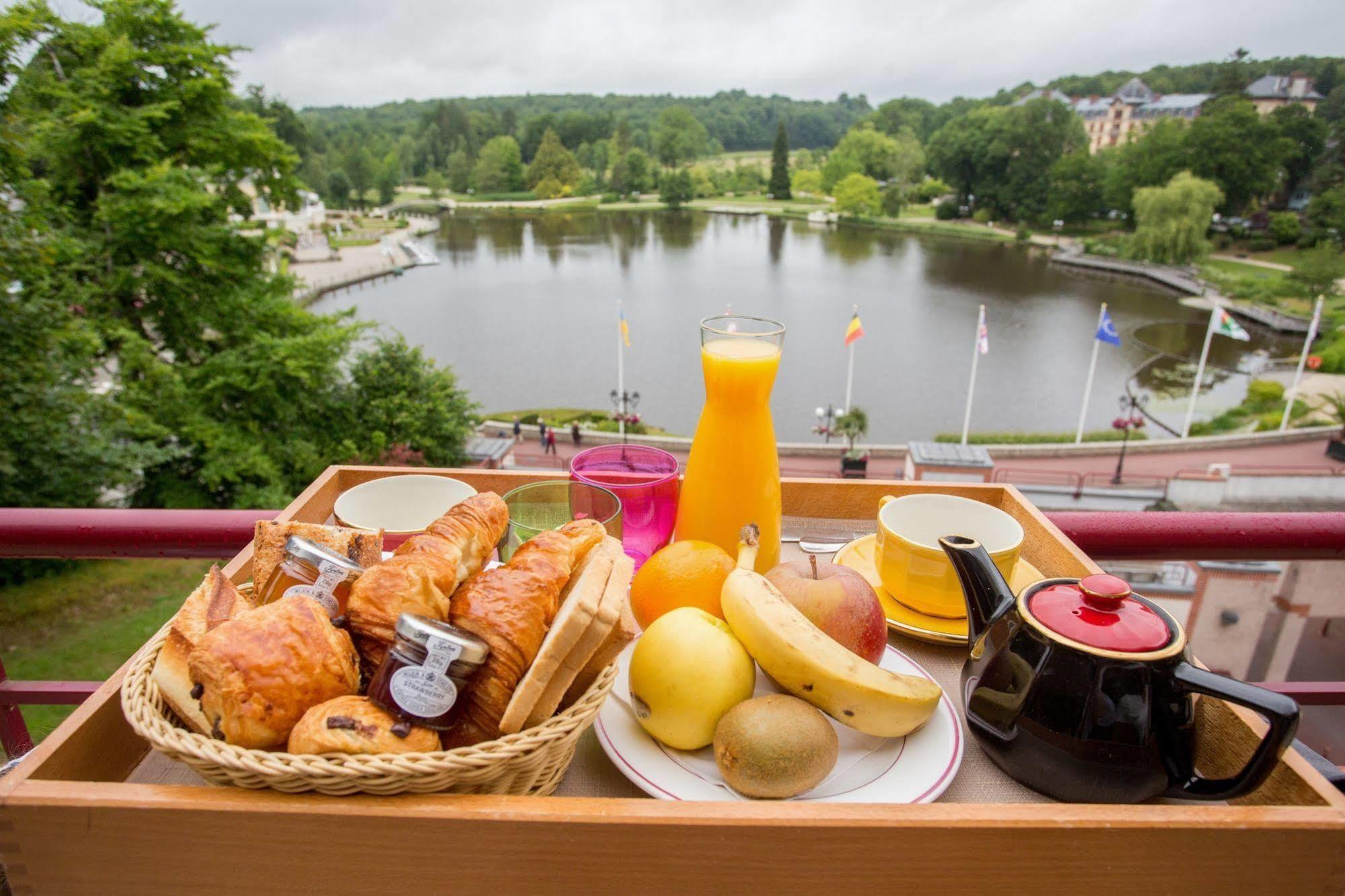Hotel Spa Du Beryl Bagnoles de l'Orne Normandie Zewnętrze zdjęcie